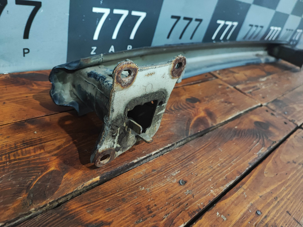 Усилитель заднего бампера Skoda Octavia 2 (A5) 04-13 Б/У Оригинал 1Z5807305