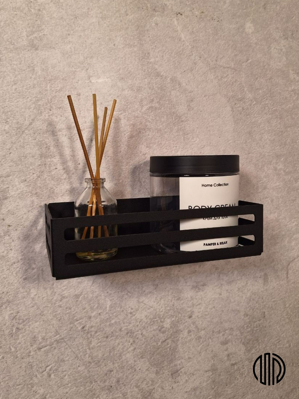 Полка в ванную, полка на кухню, полка в прихожую, цвет черный, размер 20х10х5см