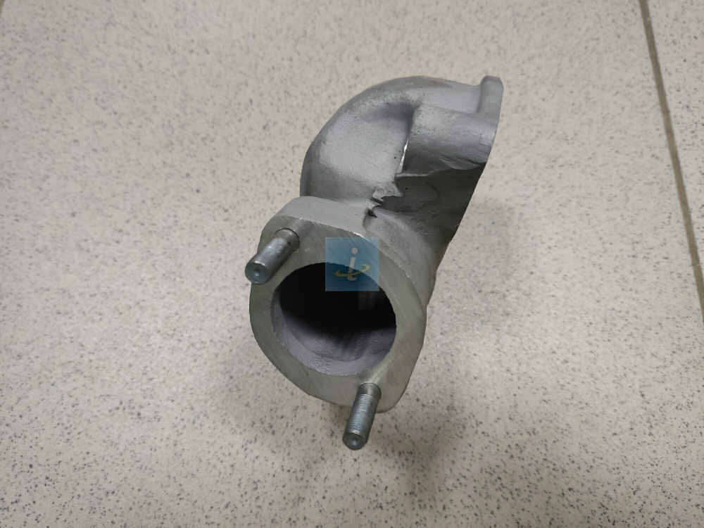 Патрубок 842.1303168-21