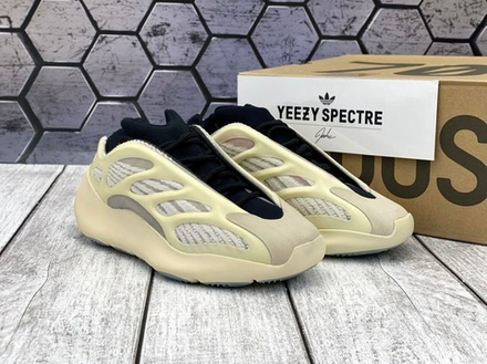 Yееzy 700 V3 Azael