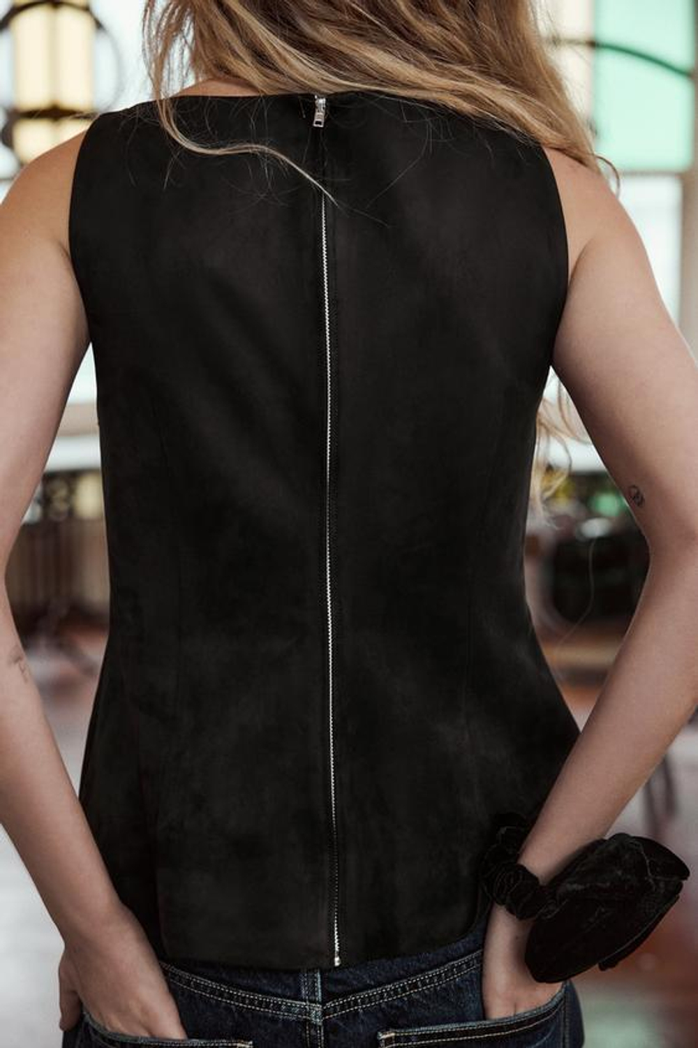 ZARA ТОП ИЗ ИСКУССТВЕННОЙ ЗАМШИ, ЧЕРНЫЙ