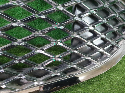 Решетка радиатора Genesis GV70 (2020-н.в.)