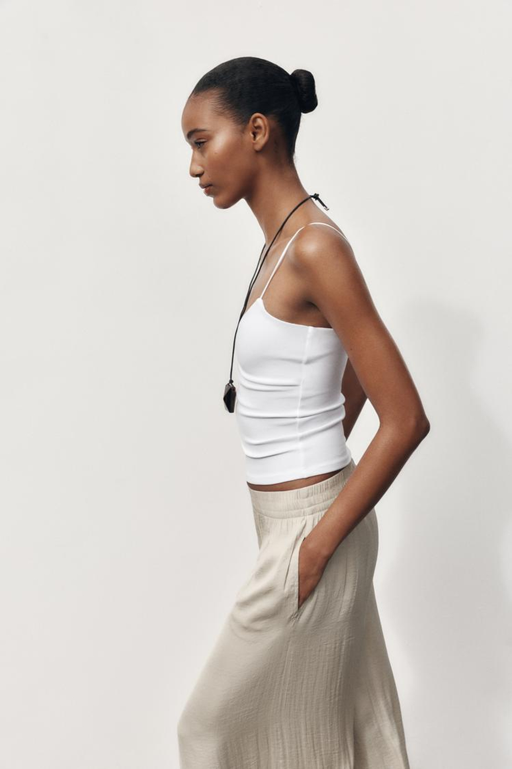 ZARA ХЛОПКОВЫЙ ТОП НА БРЕТЕЛЯХ, БЕЛЫЙ