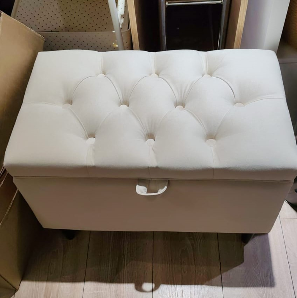 Пуф ГАММА 60 велюр (молочный), Опоры темные