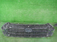 Решетка радиатора Toyota Land Cruiser 200 (2015-2021)