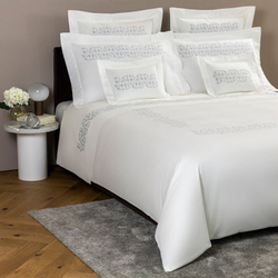 Комплект постельного белья Frette Ornate Medallion Embroidery Milk/Light Sky Blue (240 x 220 см)