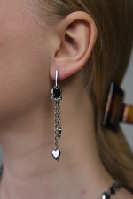 Серьги "Амора" с гематитом и черным цирконом, оттенок серебро