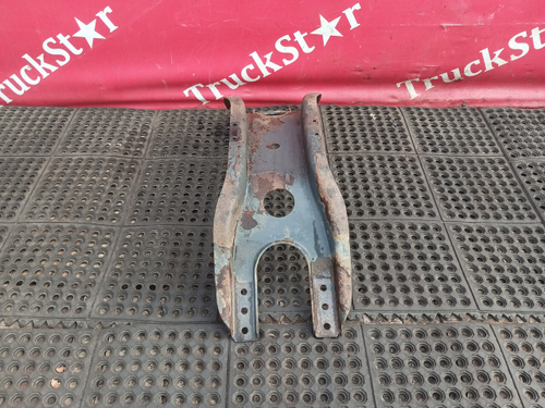 Траверса рамы поперечная