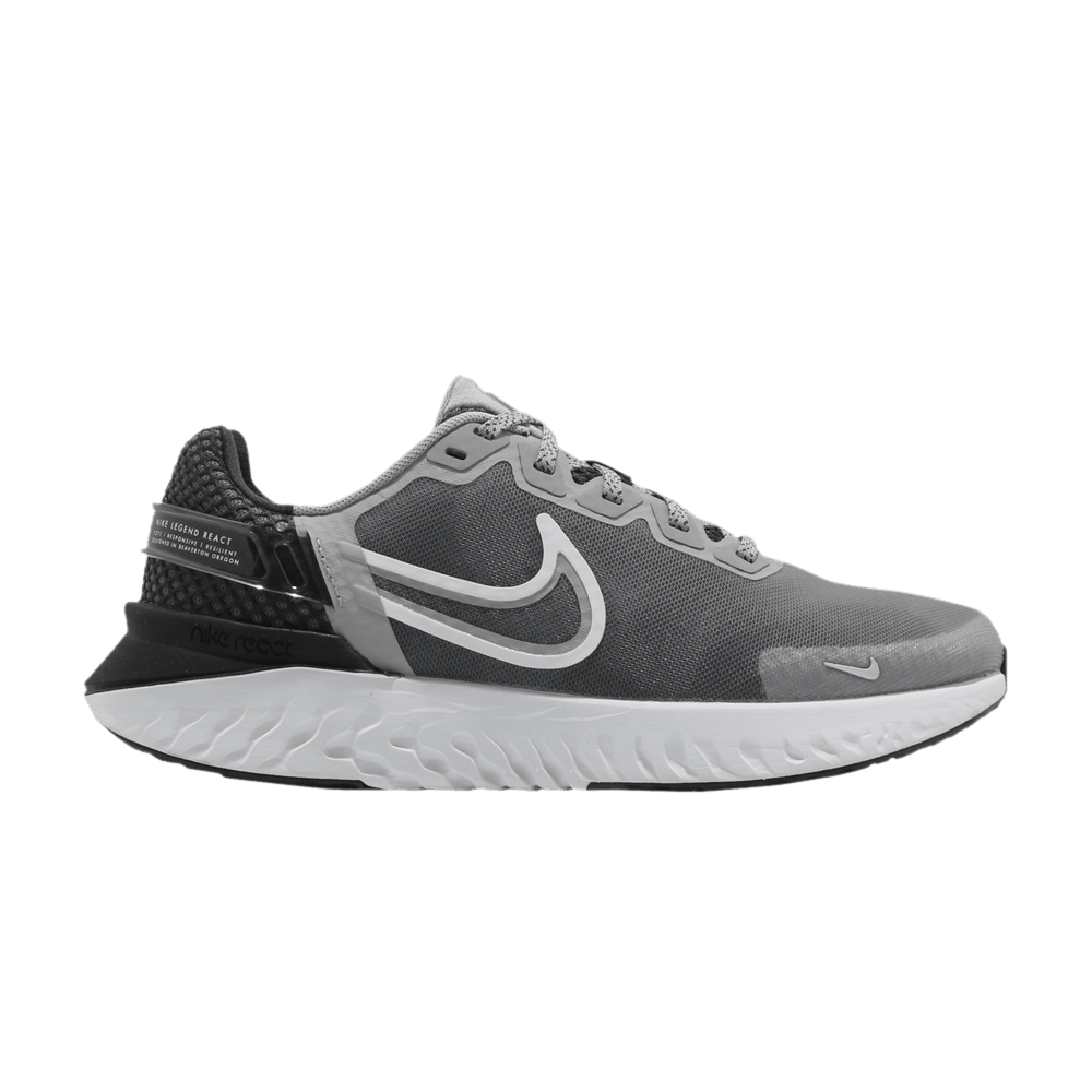 Кроссовки Nike Legend React 3
