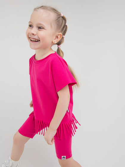 Костюм футболка с бахромой и велосипедки "Ягодный"