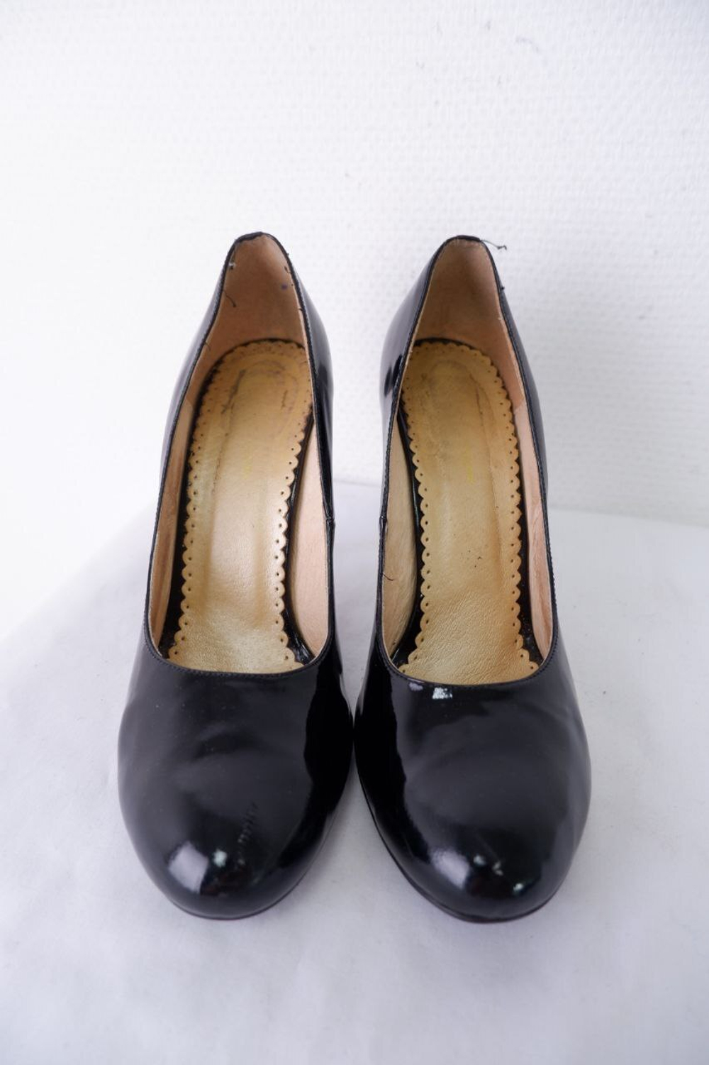 Туфли лакированные 40 размер