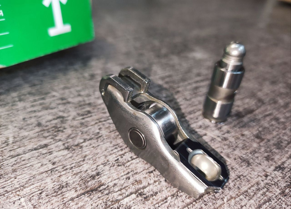 Толкатели клапанов с рокерами VAG