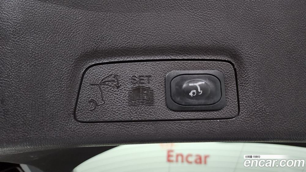 Lincoln MKC 2.0 AWD (10.2019)