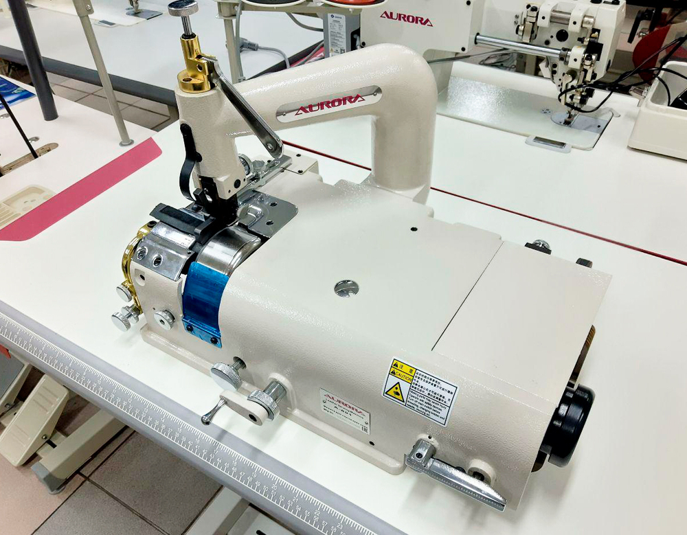 Машина для спуска края кожи А - 801