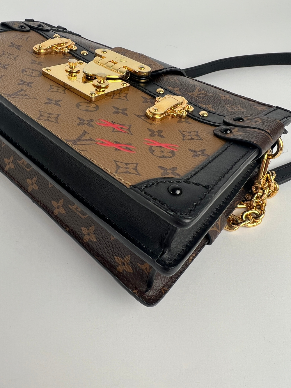 Сумка Louis Vuitton Reverse Monogram Trunk