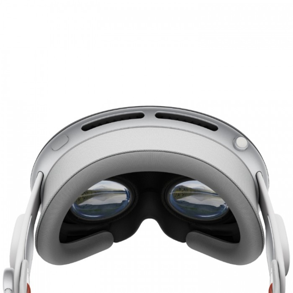 Очки виртуальной реальности Apple Vision Pro M5 256 ГБ