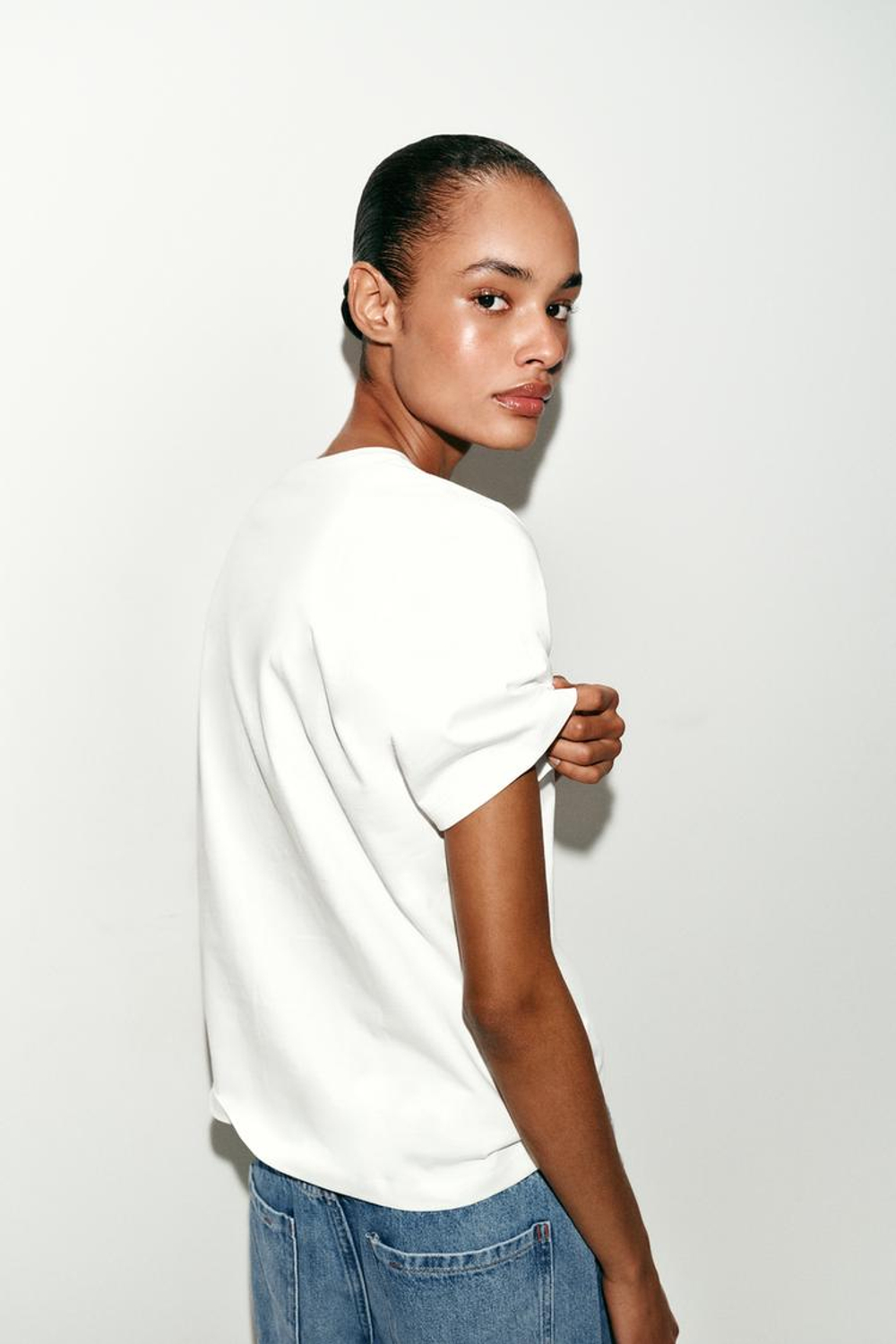 ZARA ФУТБОЛКА С БАНТОМ СПЕРЕДИ, БЕЛЫЙ