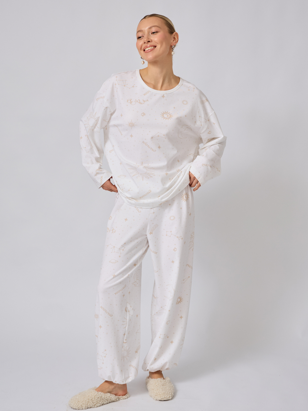Пижама с брюками и лонгсливом "Зодиак"