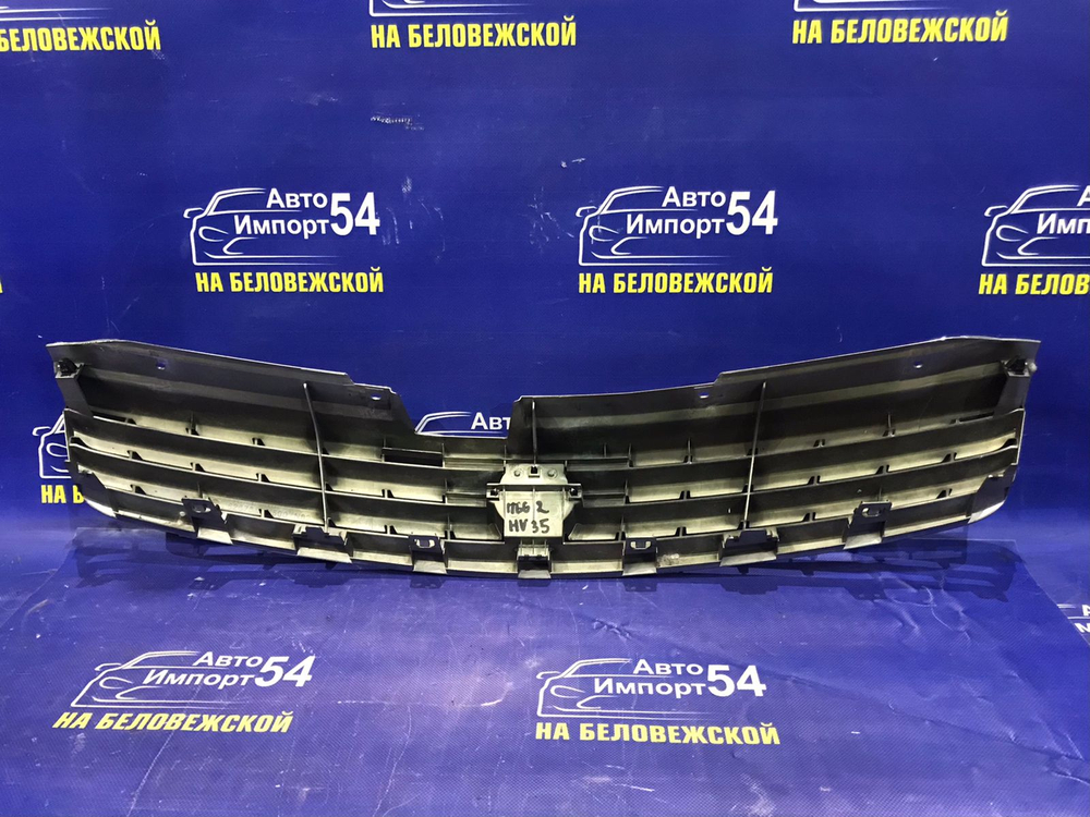 Решетка радиатора NISSAN SKYLINE 2001-2004