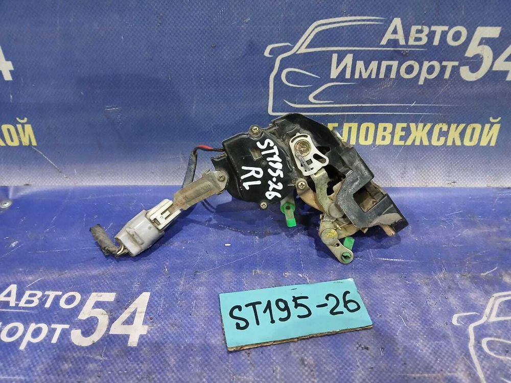 Замок двери задней левой TOYOTA CARINA 1993