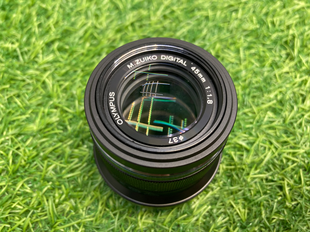 Olympus 45mm 1.8 Micro 4/3