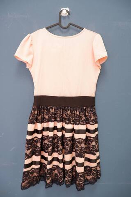 Платье Ons Line нежное 40 размер