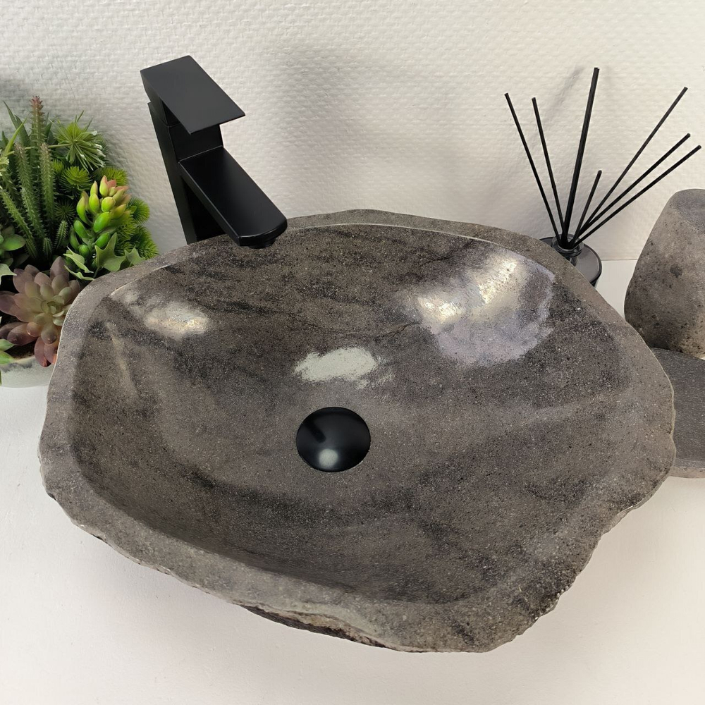 Раковина из речного камня RS-65145 46*39*15 0856