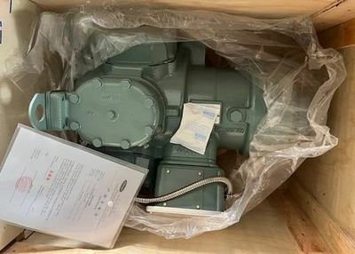 Полугерметичный поршневой компрессор Carrier Carlyle 06ER399 , низкотемпературный с мощностью 30 л.с.