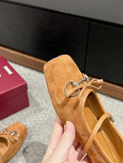 Gucci Shoes