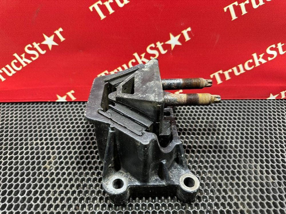 Подушка двигателя задняя 2021г