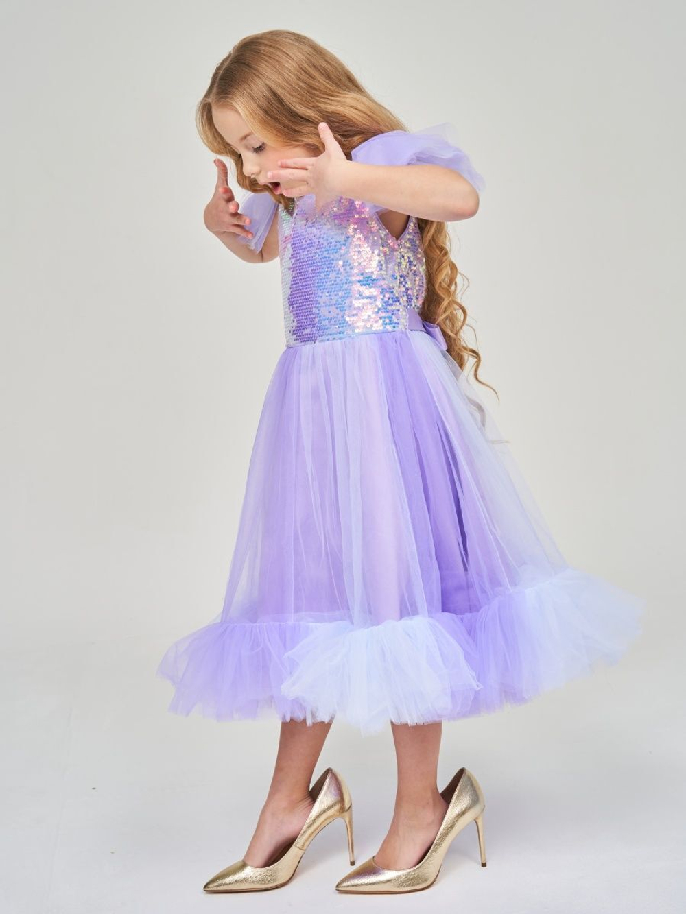 Пышное платье с пайетками на новый год