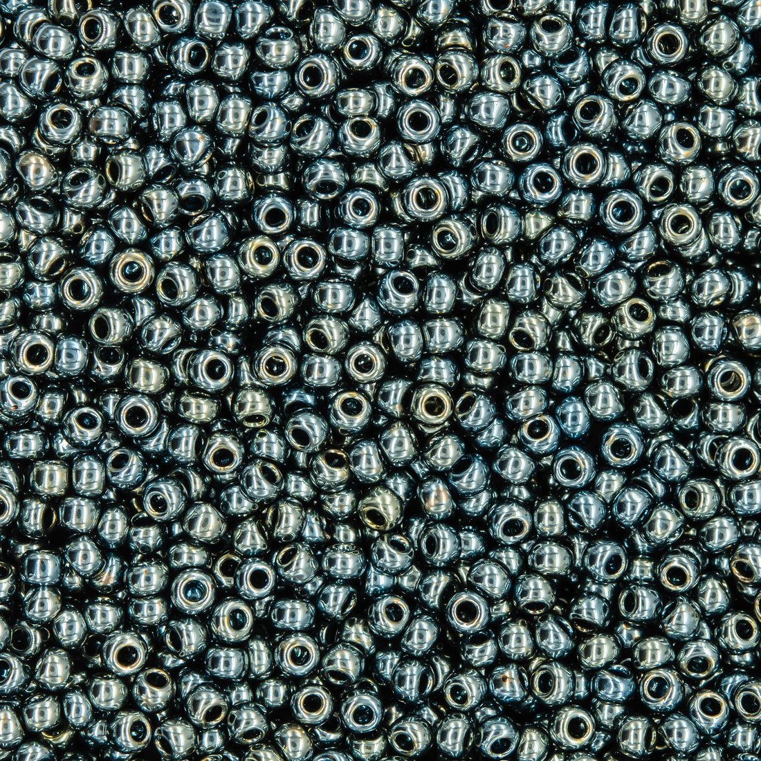 Японский бисер TOHO Round 11/0 (№512), металлизированный, непрозрачный глянцевый