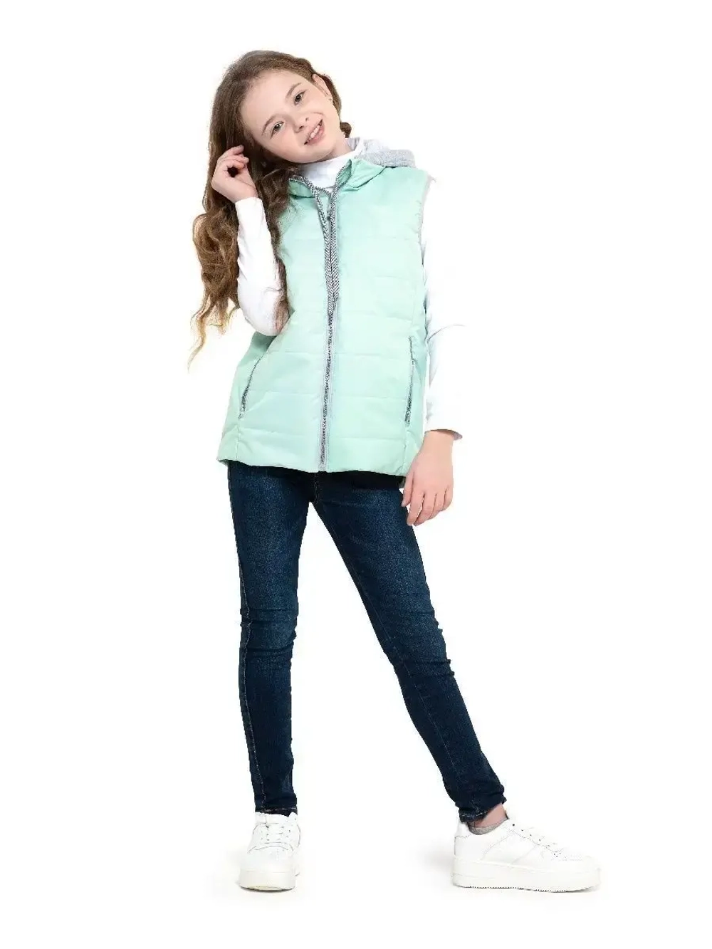 Жилет утепленный стеганый с ушками