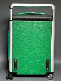 Дорожный чемодан Louis Vuitton Horizon 50