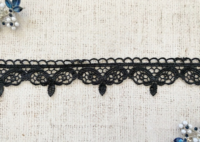 Кружево плетеное, ш. 3,5 см.