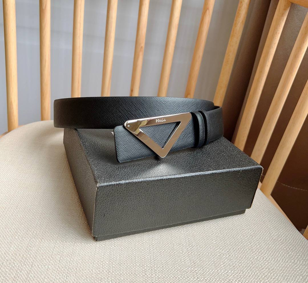 Ремень Prada