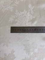 Плательная вискоза, молочный, жаккард розы C1