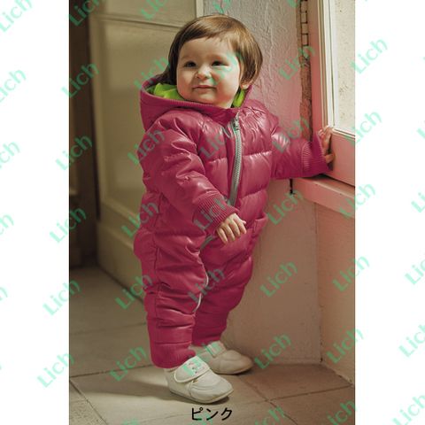 Комбинезон утепленный с ассиметричной застежкой молния