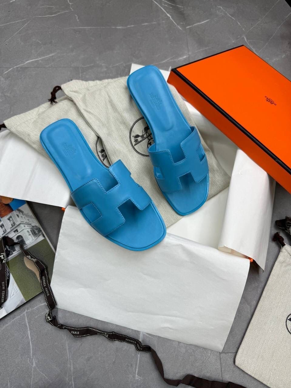 Шлепанцы Hermes