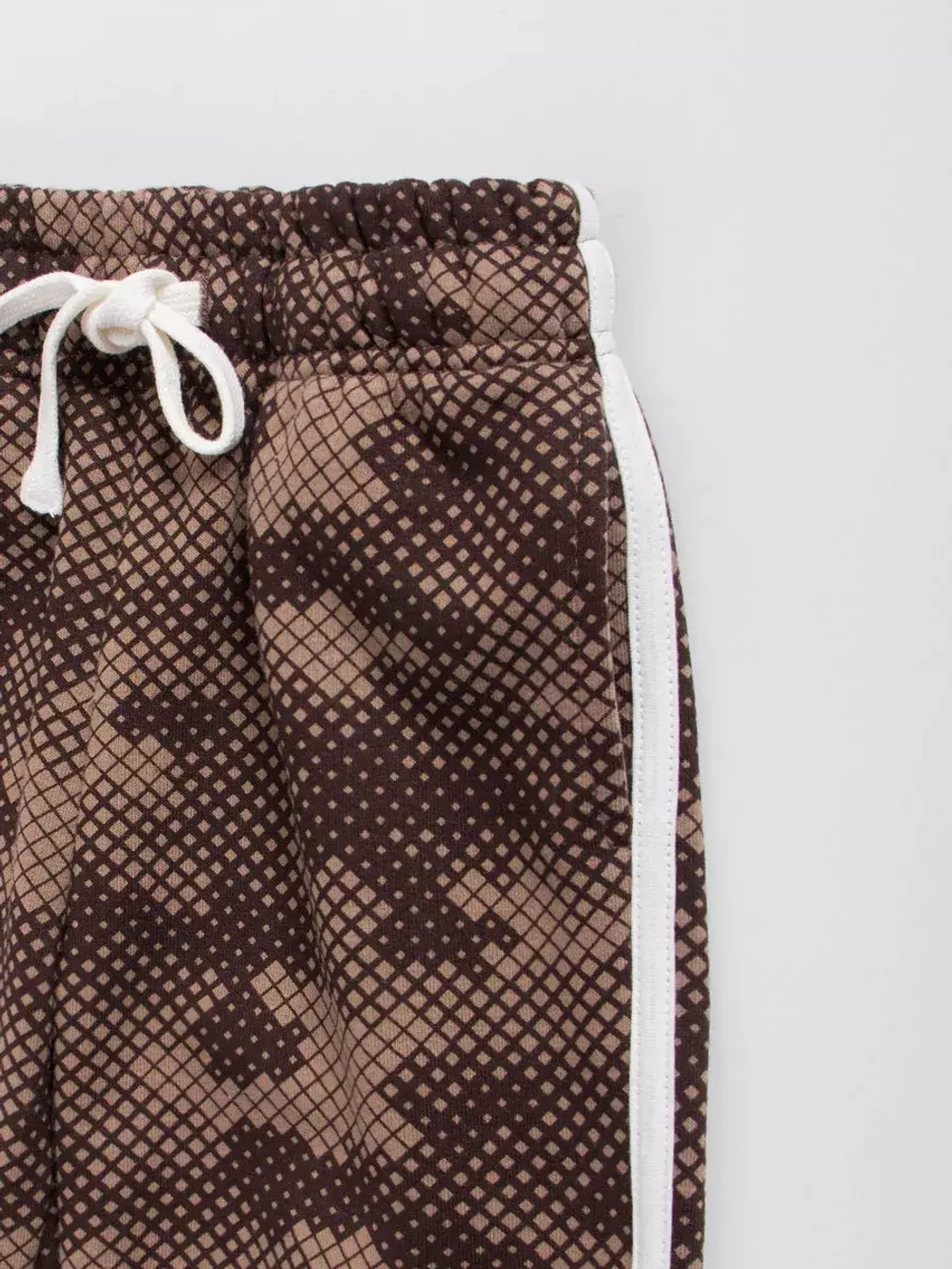 Штаны для мальчика с лампасами