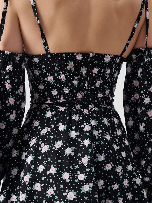 ПЛАТЬЕ ФАВОРИТКА