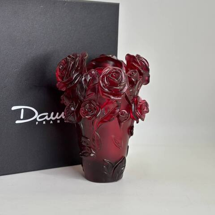 Ваза Daum 24 см