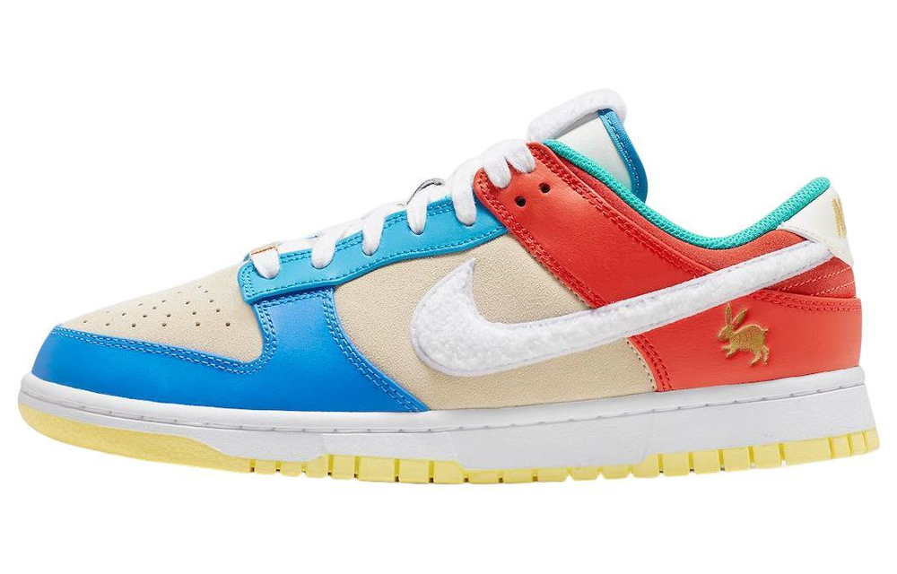 Кроссовки Nike Dunk Low "Year Of The Rabbit"
