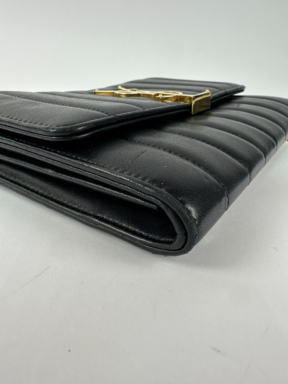 Сумка Saint Laurent Vicky Chain Wallet