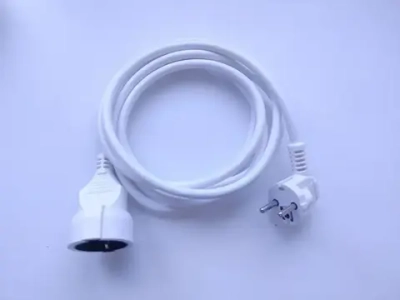 Удлинитель сетевой 1м с заземлением с одной розеткой IP22 16А ПВС ГОСТ 3х1,5 удлинитель бытовой, белый