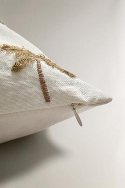 ZARA HOME ЧЕХОЛ ДЛЯ ДЕКОРАТИВНОЙ ПОДУШКИ С ВЫШИВКОЙ «ПАЛЬМЫ», КРЕМОВЫЙ