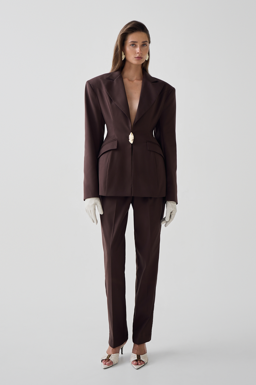 Комплект: жакет с акцентной талией и брюки прямого кроя (xs-s)