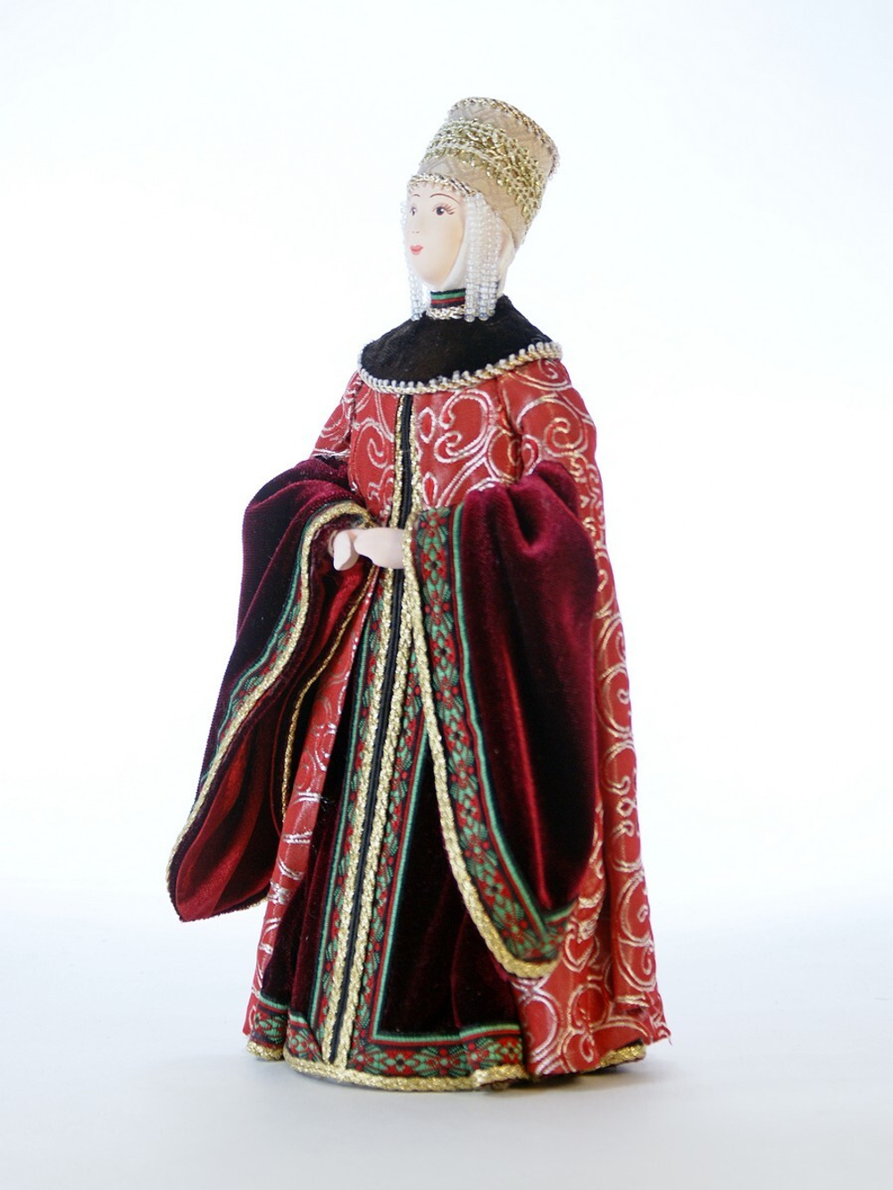 Кукла коллекционная Боярыня московская