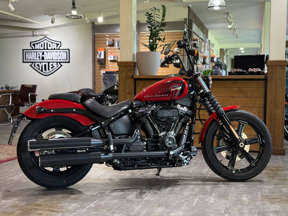Harley-Davidson Street Bob 114, 2023 (С НДС)