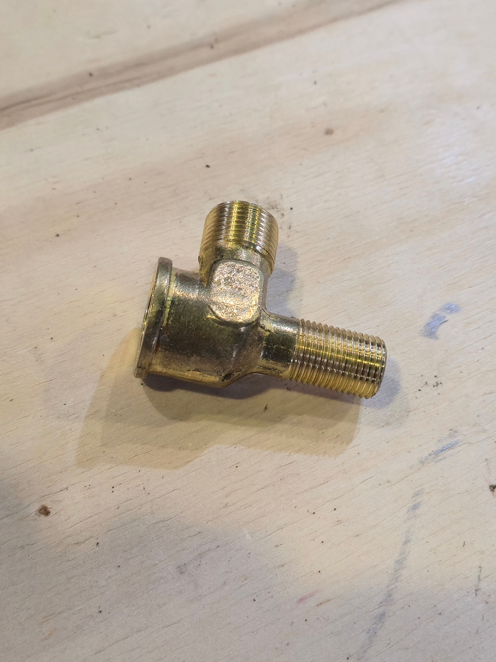 Тройник МАЗ М22х16х20 тормозной камеры ОАО Маз -Випра